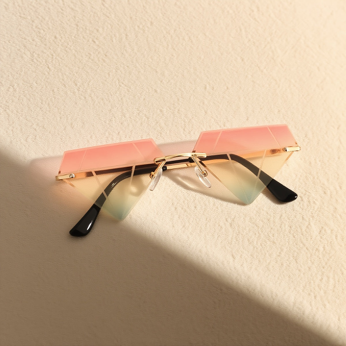 A Pair of Tricolor Frameless -Shaped Decoration Glasses, European and American INS Style Exquisite Light Luxury High Sense Lively Cute Funny Holiday Party Dress Up Eyewear