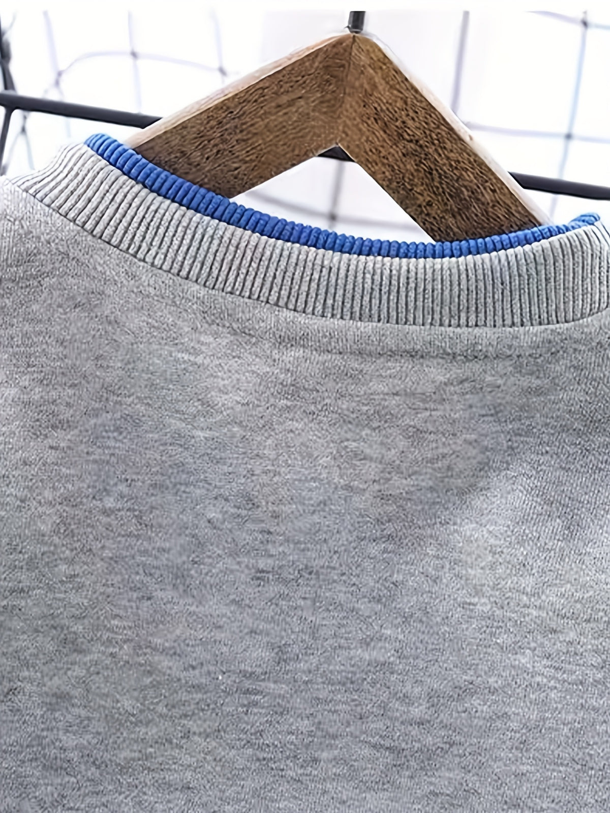 Boys' Spring and Autumn Trendy Round Neck Sweatshirt, Faux Two-Piece Design, Embroidery Craftsmanship, Stylish Regular Fit Top with Cartoon Pattern