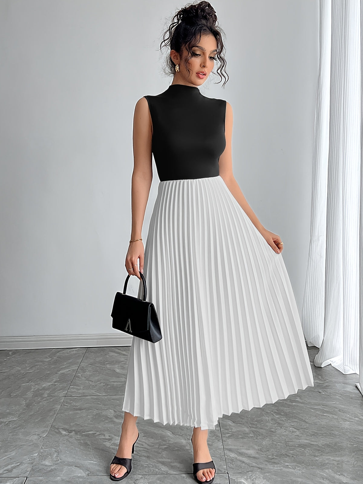 Women's Black and White Two-Tone dresses - Sleeveless flared skirt, Formal & Casual Outfits, Machine Washable Elegant Women's Dresses for Parties, Office, Casual Attire