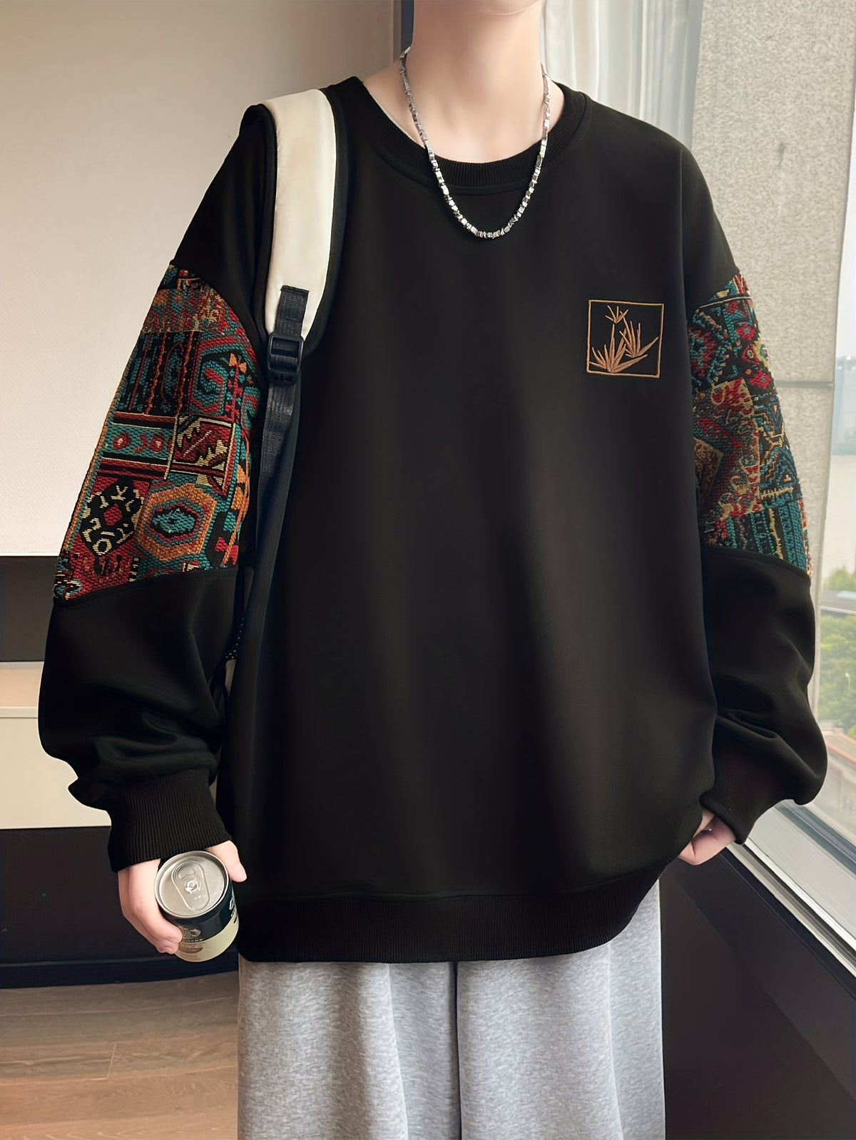 Men'S Sweatshirt, 1pc Fashion Casual Trendy Ethnic Style Patchwork Embroidery Round Neck Men'S Sweatshirt, Loose Fit, Suitable for Daily Casual Wear