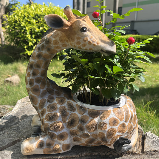 Charming Giraffe Planter - Vintage Animal Design, Resin Garden Statue for Indoor/Outdoor Decor, Perfect for Lawn & Patio Aesthetics, Includes Drainage Hole, Ideal for Home & Garden Gifts