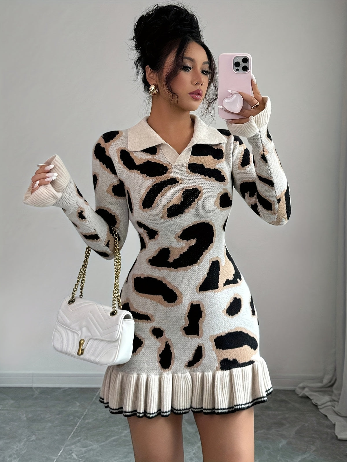 Ladies' Autumn-Winter Fashion Leopard Print Dress with Ruffle Hem | Slim Fit Design, Lapel Collar Style.