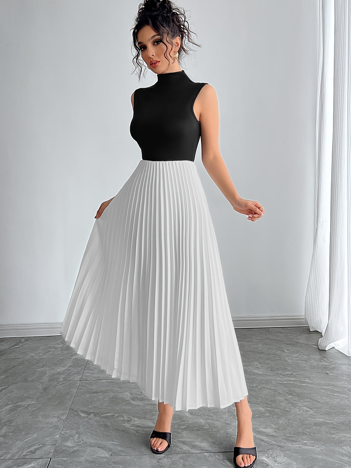 Women's Black and White Two-Tone dresses - Sleeveless flared skirt, Formal & Casual Outfits, Machine Washable Elegant Women's Dresses for Parties, Office, Casual Attire