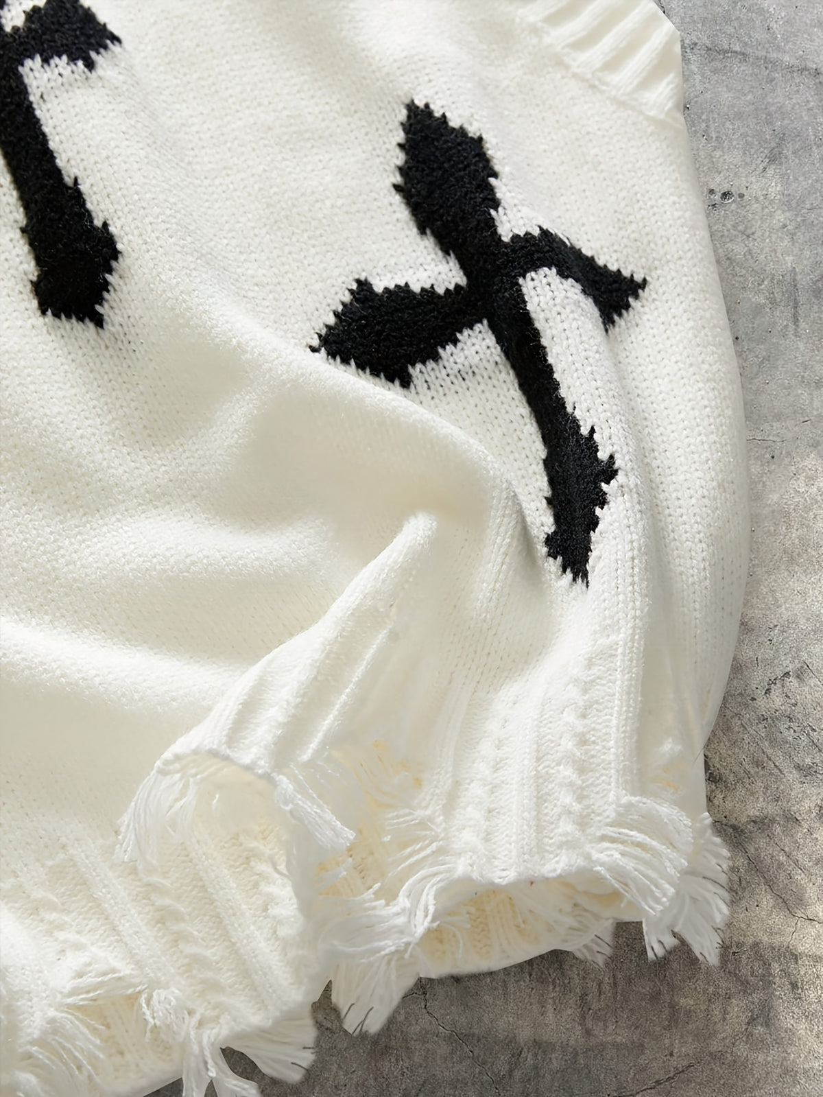 Men's Gothic Distressed Cross Sleeveless Vest - Black & White Frayed Hem Knit-like Short Layering Piece, Oversized Winter Streetwear Top for & Young Men, Edgy Layered Outfit (No Belt, Hand Washable)