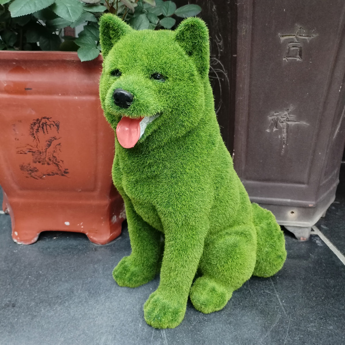 1pc Resin Green Velvet Coated Dog Decorative Statue, Perfect for Garden, Yard, Patio, Or Lawn Decoration, Ideal Easter Gift. Parkour Decor