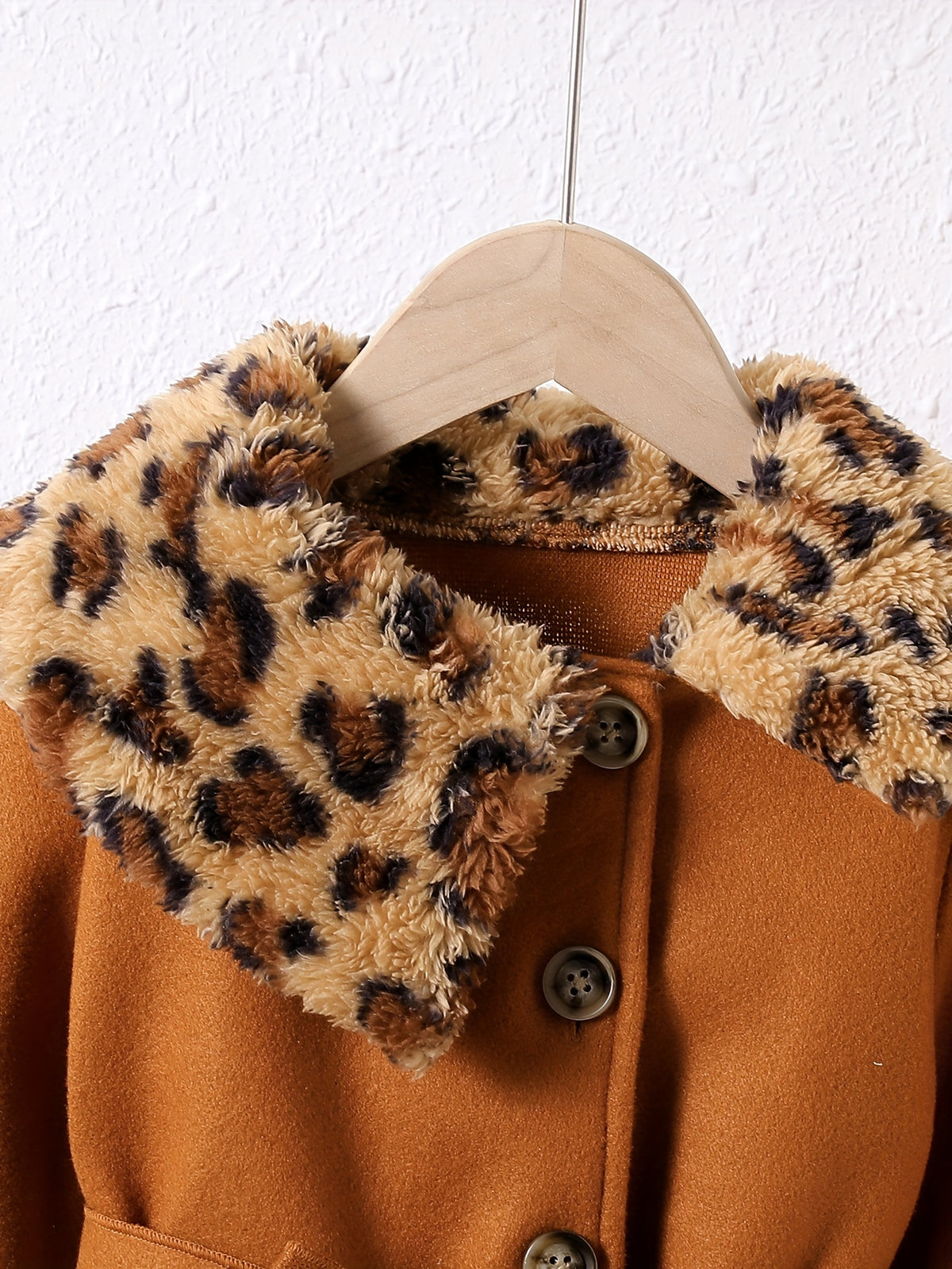 Elegant Girls' Leopard Print Fleece-Lined Coat with Belt - Long Sleeve, Button Front, Perfect for Fall/Winter