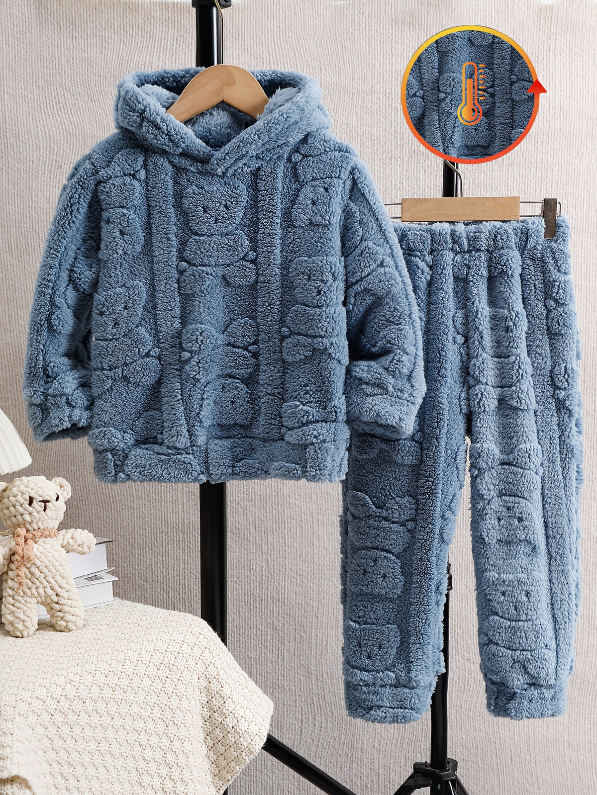 Two-Piece Boys' Autumn and Winter Fashionable Cute Warm Comfortable Bear Jacquard Fleece Hooded Long Sleeve Elastic Waist Pants Set, Suitable for Daily Casual, Outdoor Activities, Party Gatherings, Gift for Kids, 2, Perfect for Outdoor