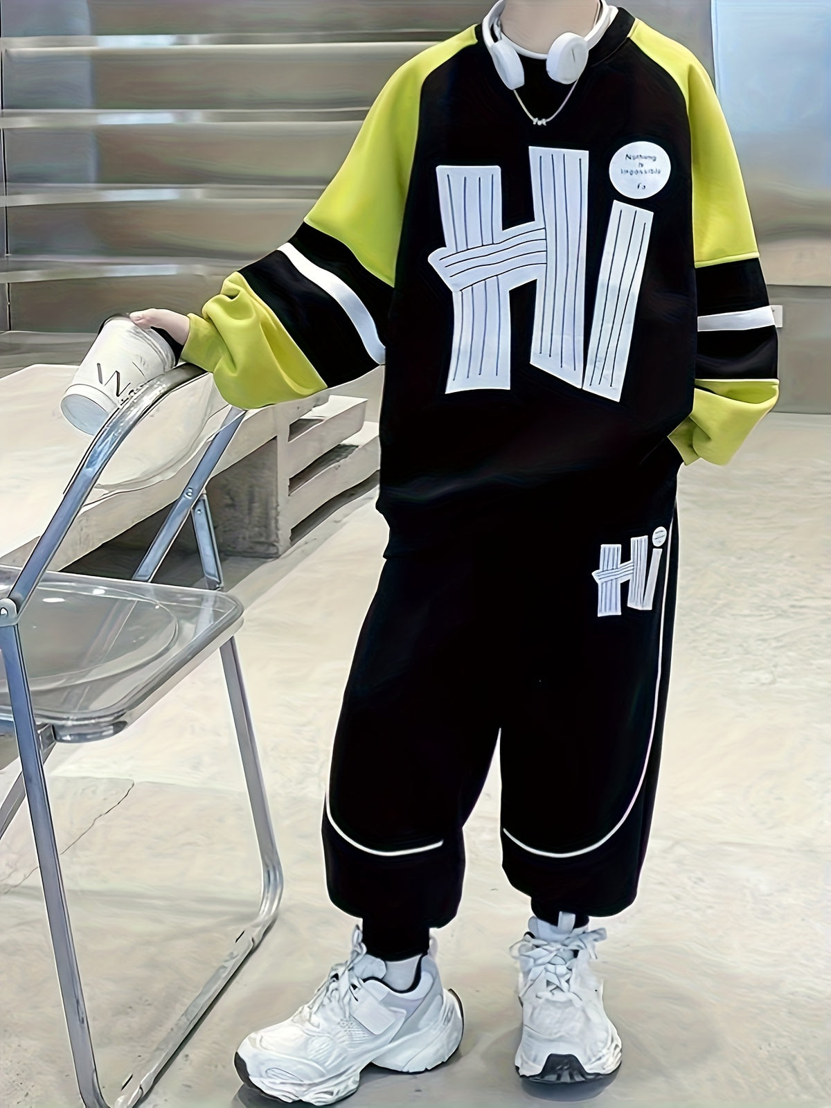 Boys' 2pcs Set, Spring/Autumn Medium-Large Size Sports Casual Comfortable Letter Print Raglan Sleeve Contrast Hoodie + Elastic Waist Side Pocket Pants Outfit, Perfect for Outdoor