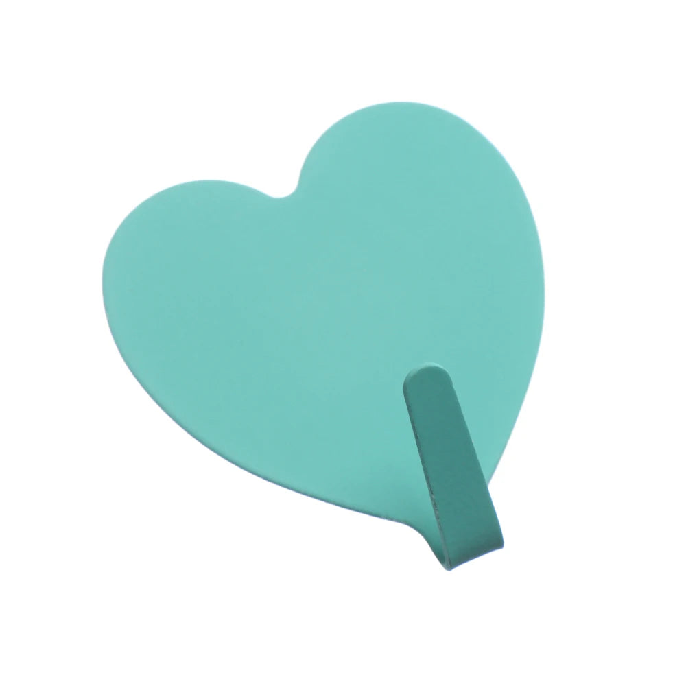 1pc Metal Heart-shaped  Cartoon Chef Shape Strong Adhesive Paste Wall Bearing Kitchen Hook No Trace Waterproof Bathroom Supplies