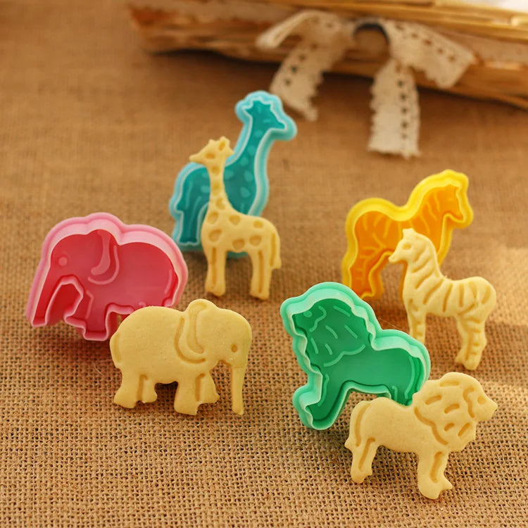 4pcs DIY Bake Mold  Star heart Lion Shaped 3D Cookie Cutter Biscuit Cake Molds Animal Cartoon Sugarcraft Decor Kitchen Tool GYH