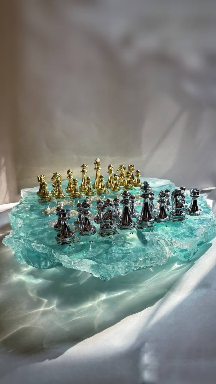 Crystal Luxury Chess