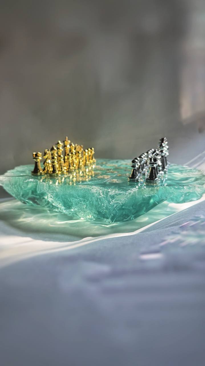 Crystal Luxury Chess