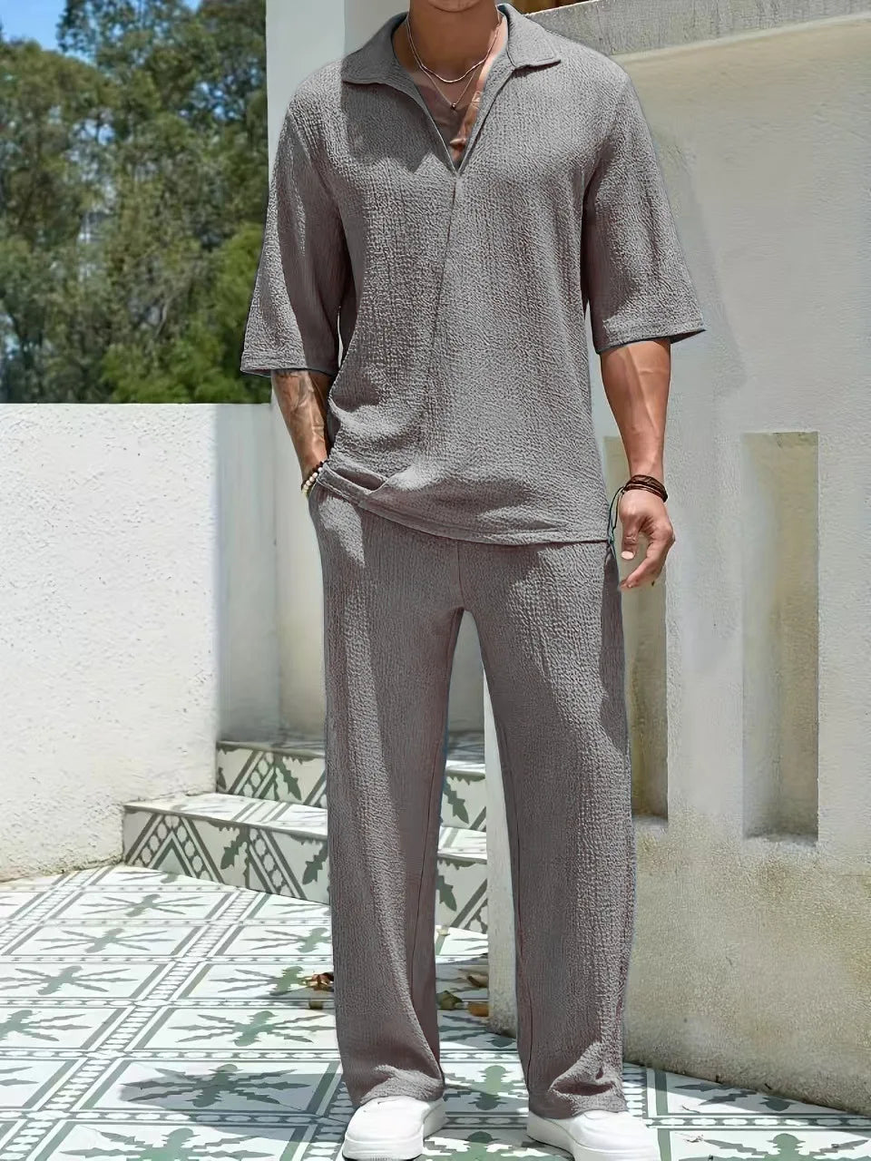2025 Europe and the United States men's new spring half-sleeve shirt pants solid color suit V-neck design