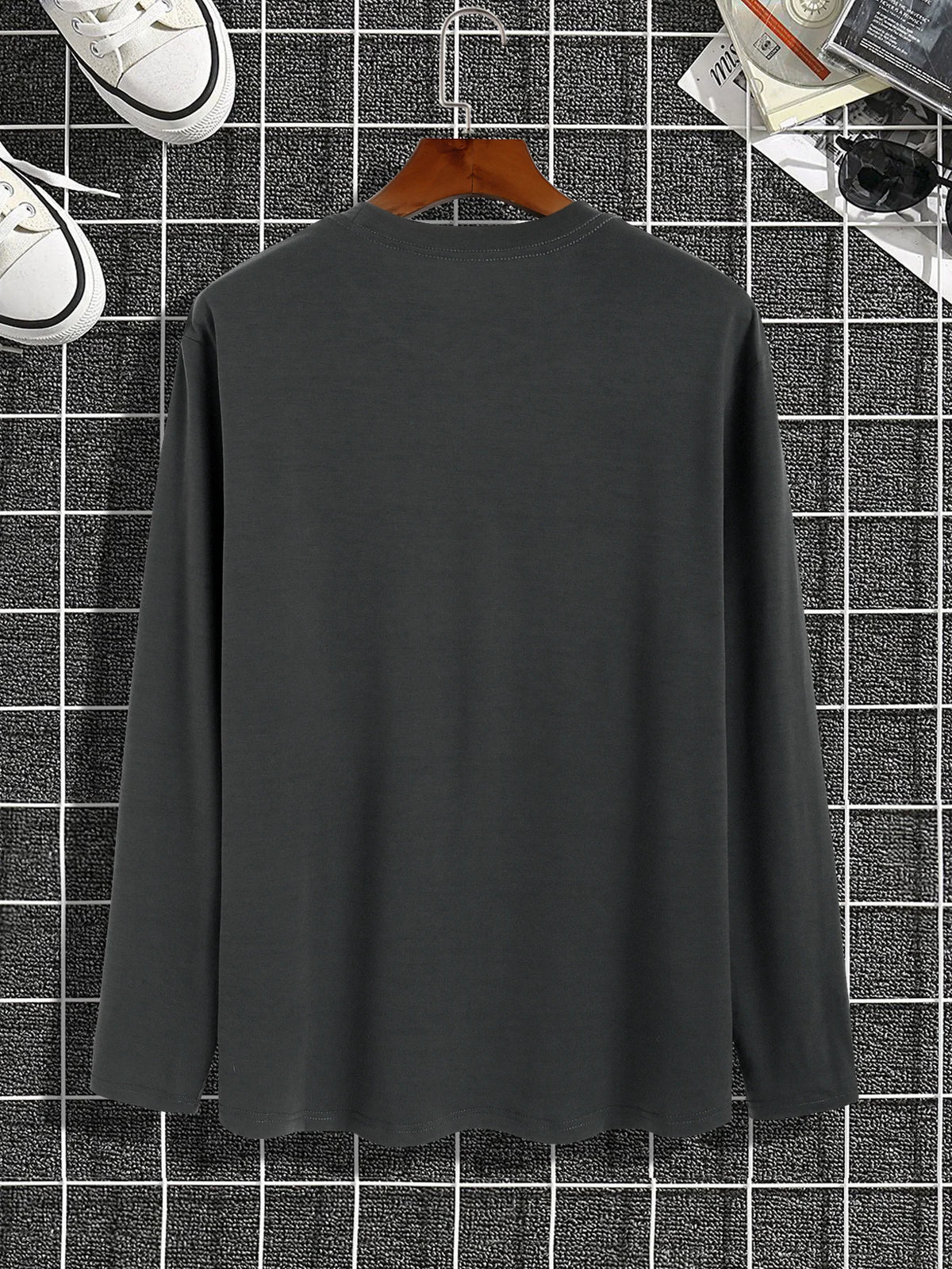 Trendy new long-sleeved t-shirt men's simple printed round neck T-shirt trend versatile casual tops men's T-shirt