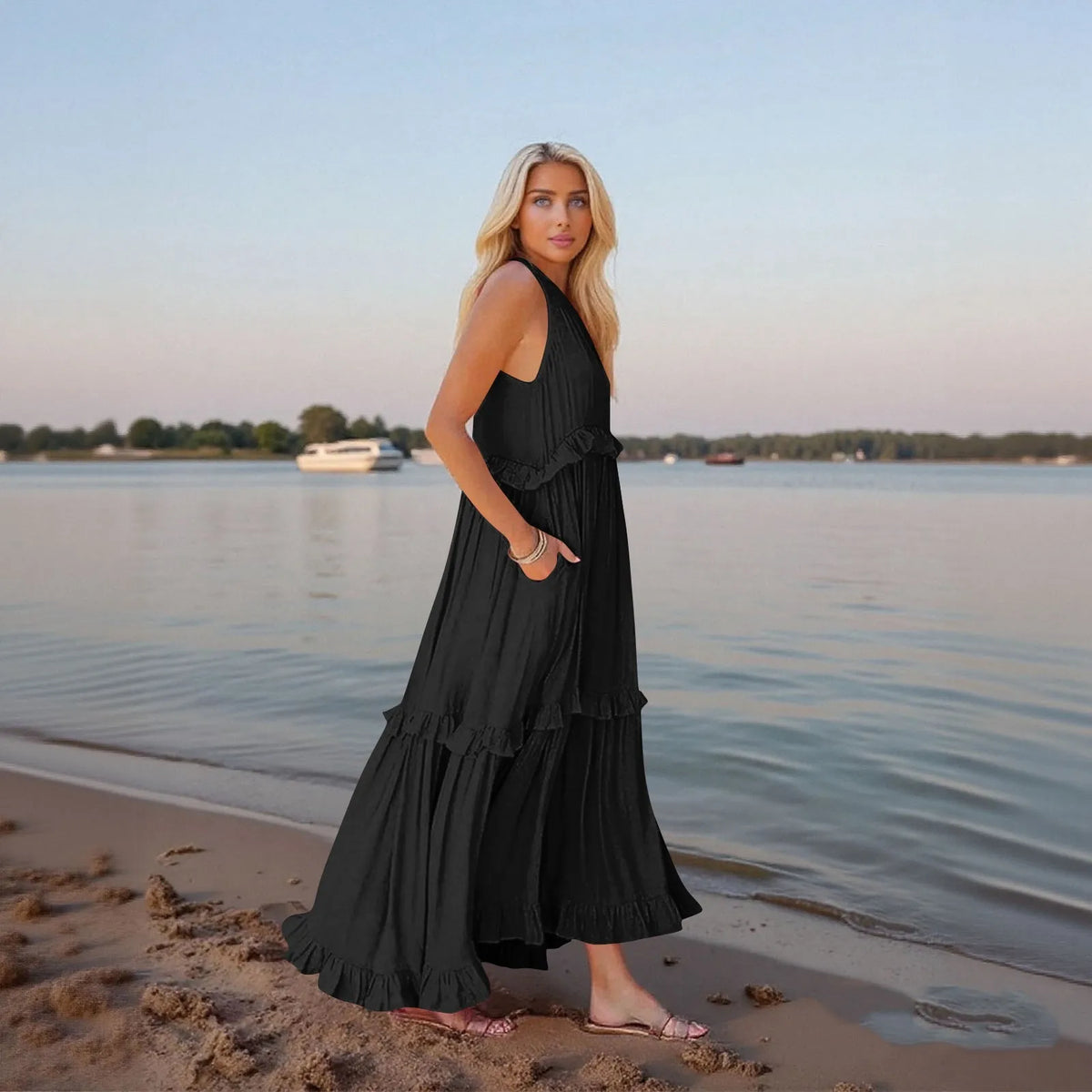 Women's Ruffled hem layered long dresses Summer Sleeveless backless dress Fashion Long Dress Big Swing Beach Dress vestidos