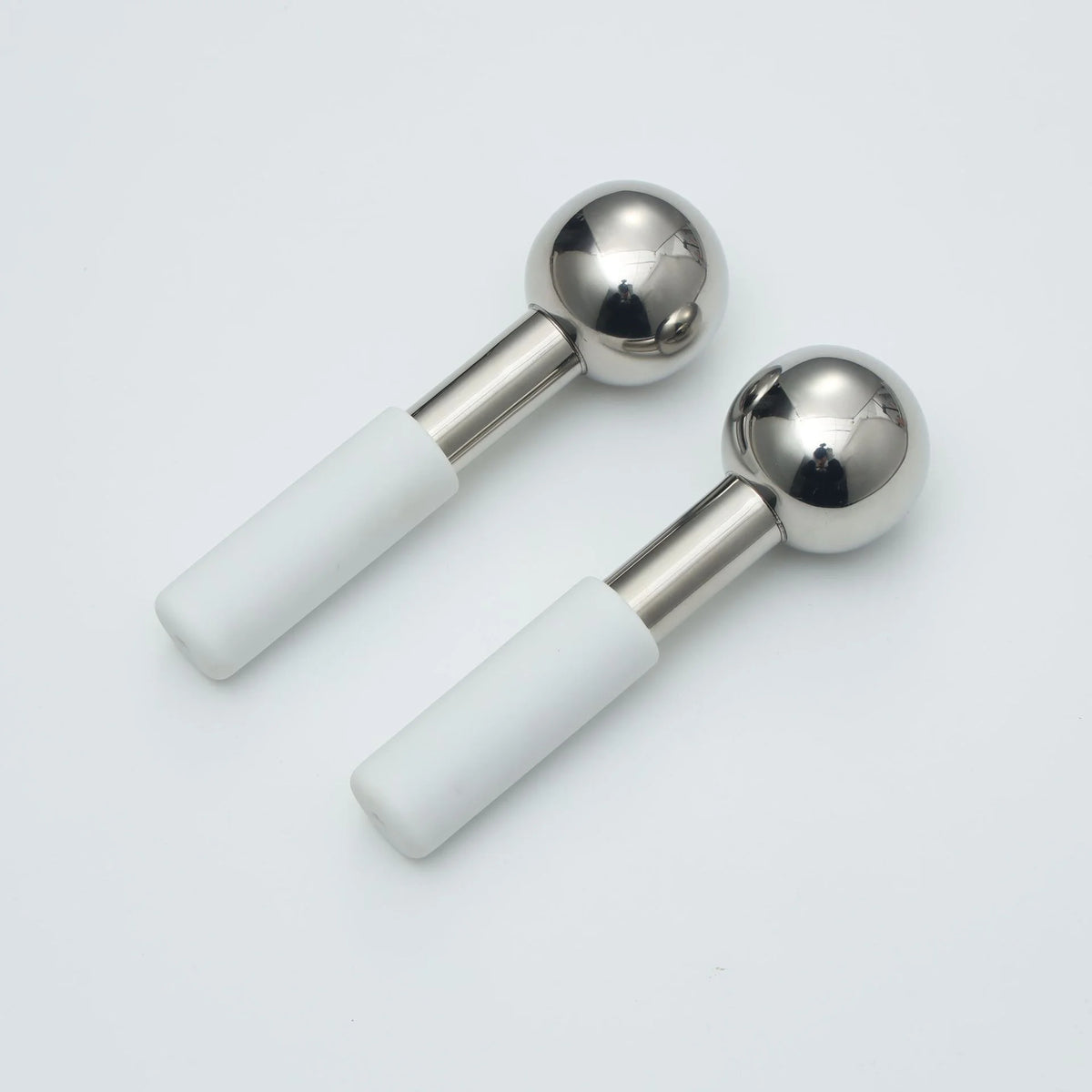 Mini 2pcs Ice Globes Stainless Steel Cryo Sticks for Face Eye Facial Cold Roller Cooling Globe for Puffiness Wrinkle Dark Circle