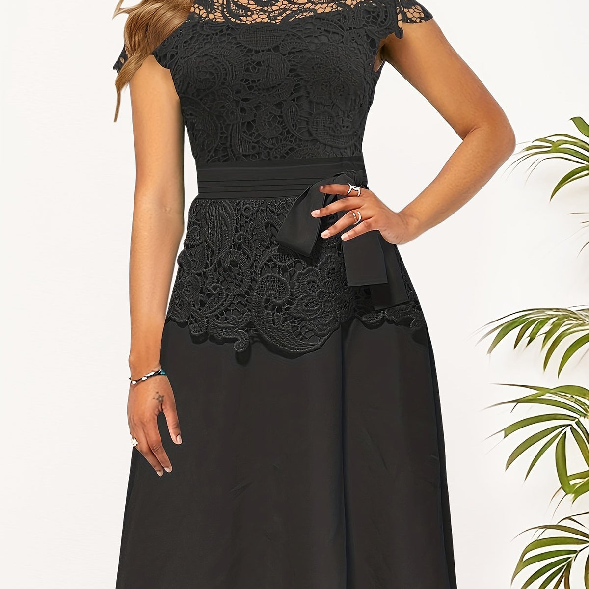 Women's Elegant Contrast Lace Panel A-Line Dress - Round Neck Short Sleeve Flared Skirt, Machine Washable Solid Black for Spring/Fall Casual & Formal Occasions, Spring Fall Attire, Sophisticated Tailoring