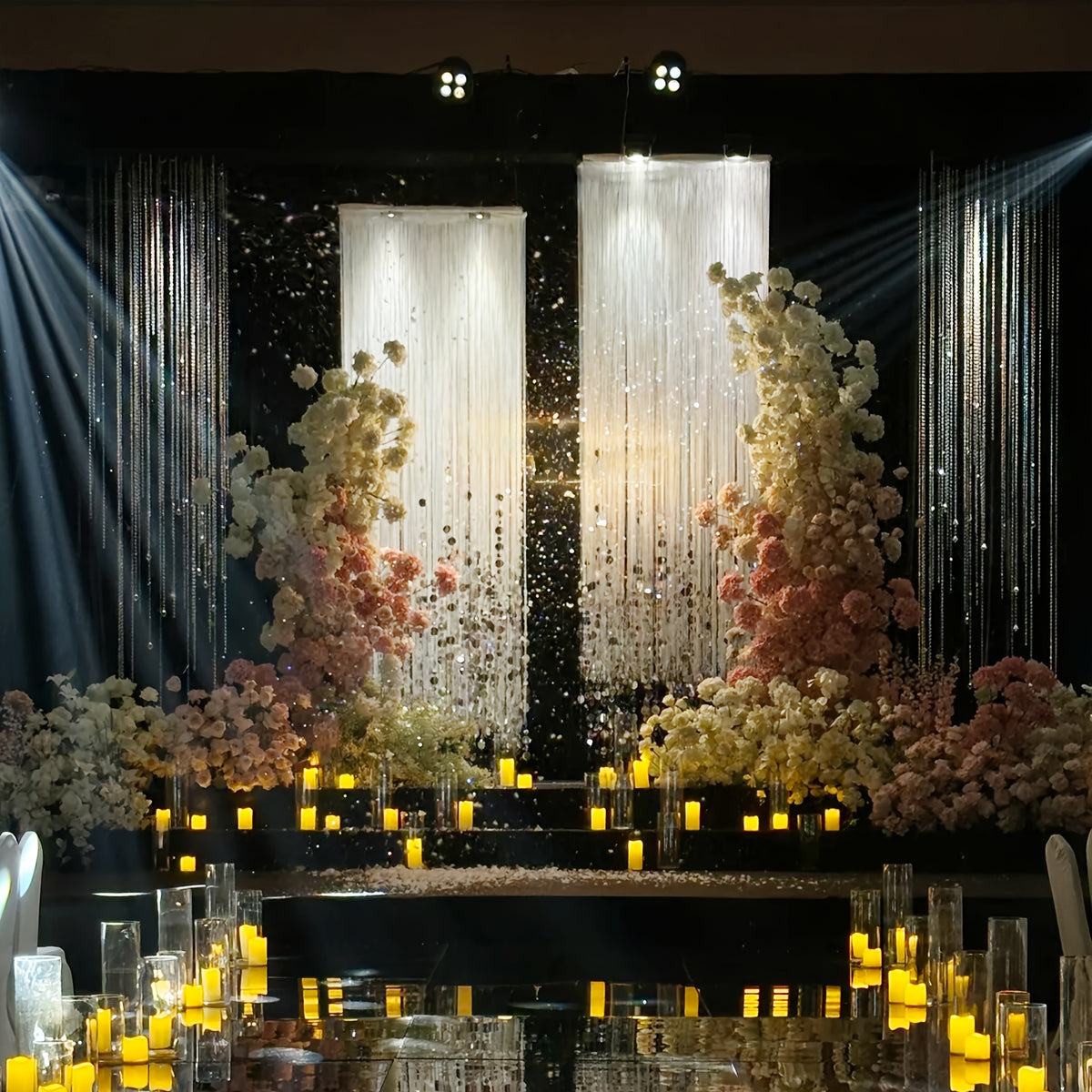 Wedding backdrop decoration set, featuring a 10-meter transparent bead chain paired with a 2-meter silver rain curtain with sequins, suitable for wedding backgrounds, birthday parties, and event decorations.